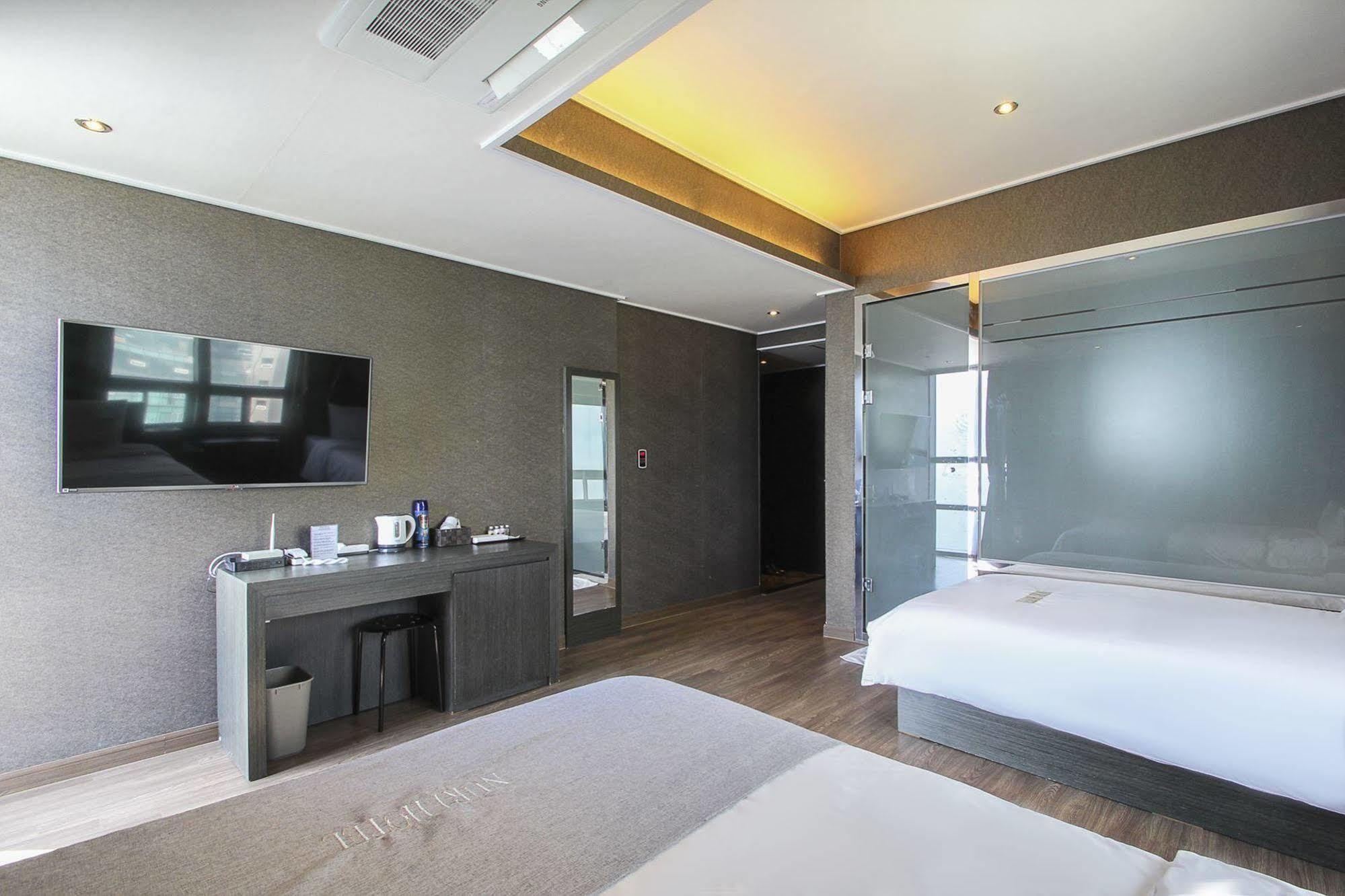 Nuri Hotel Пусан Екстериор снимка